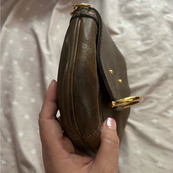 Gucci - Picture 4 of 7